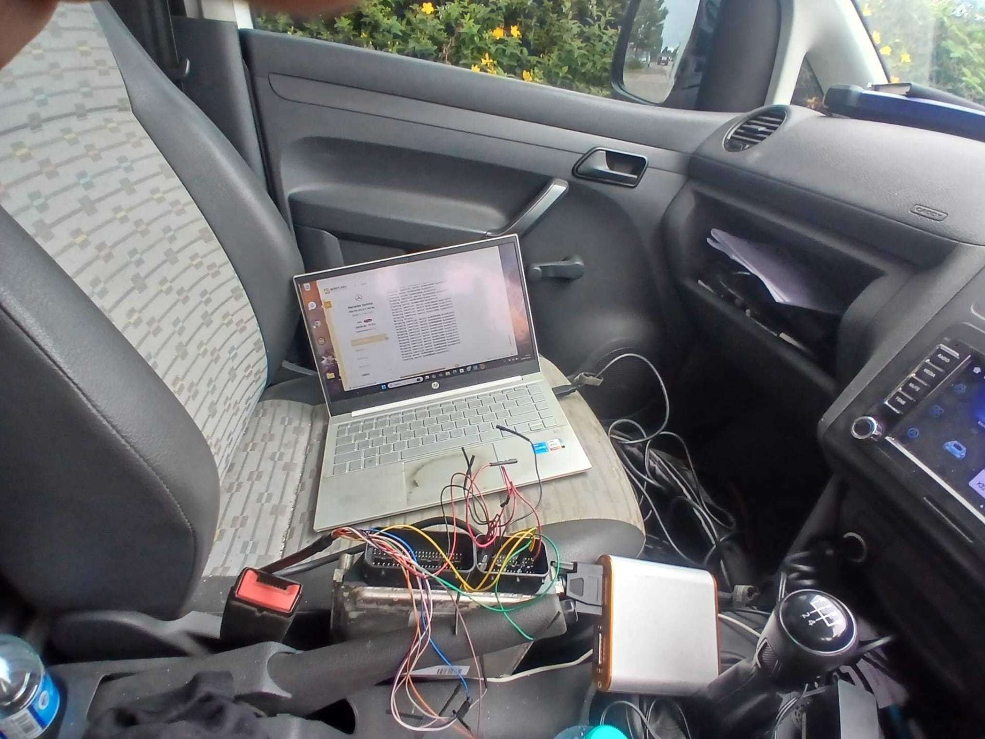 Mercedes Sprinter — full ECU recovery in-cab